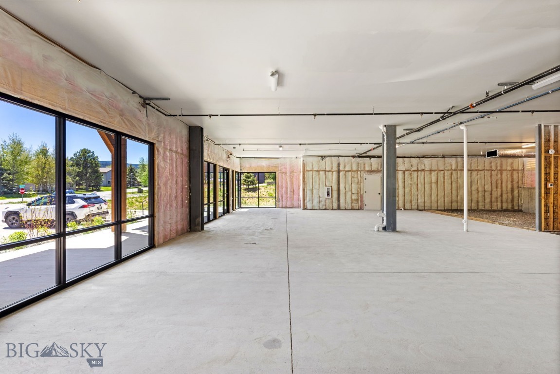 Blue Grouse Commercial Condo - Commercial Lease