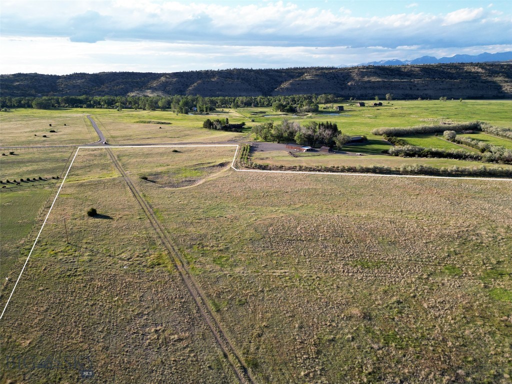 Minor Subdivision - Land
