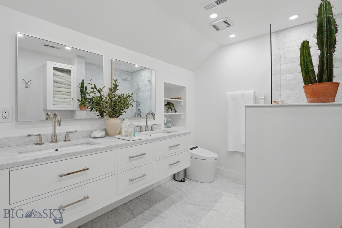 Hyalite Foothills - Residential