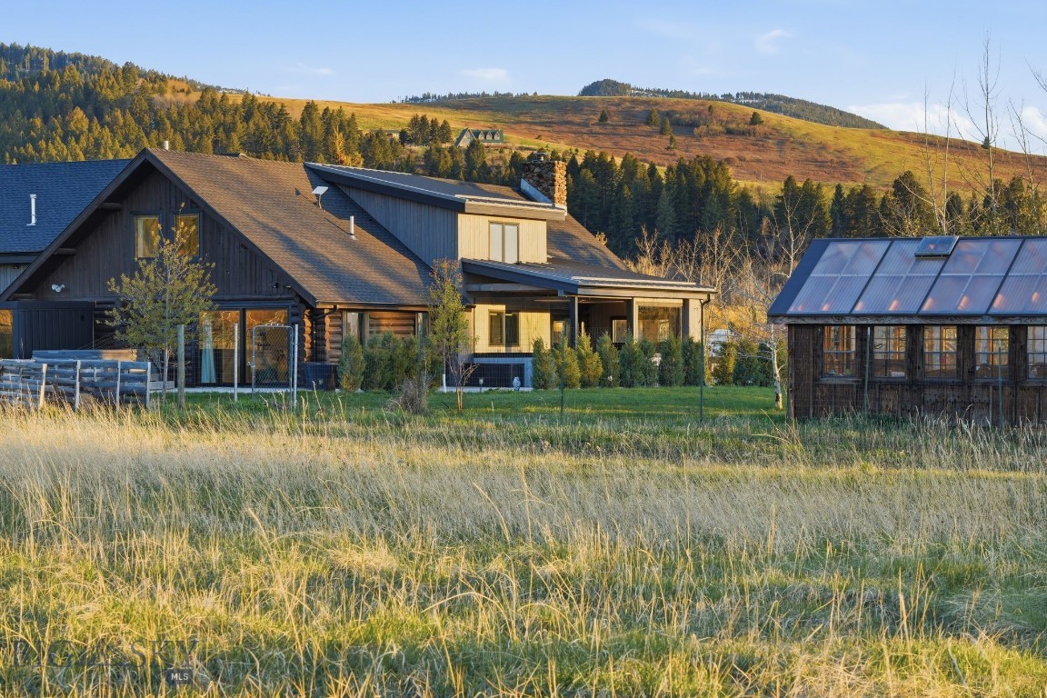Hyalite Foothills - Residential