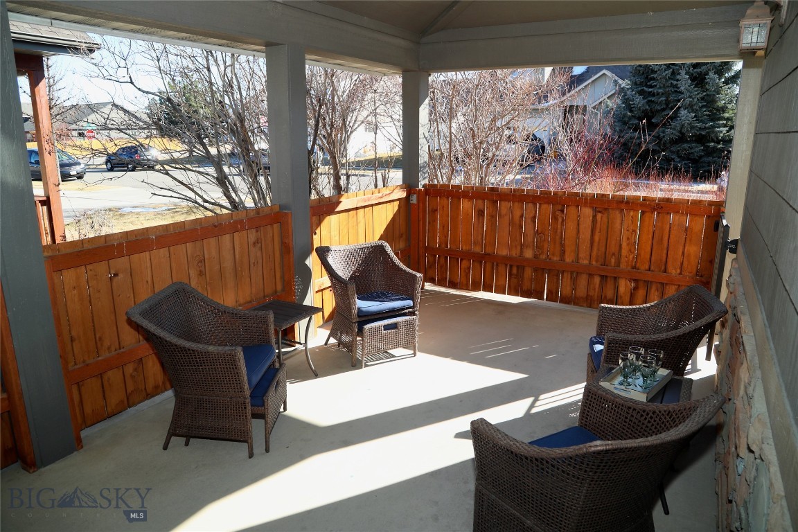 Laurel Glen - Residential