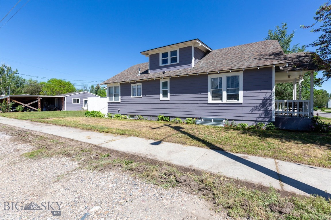 Milwaukee Land Company - Residential Income