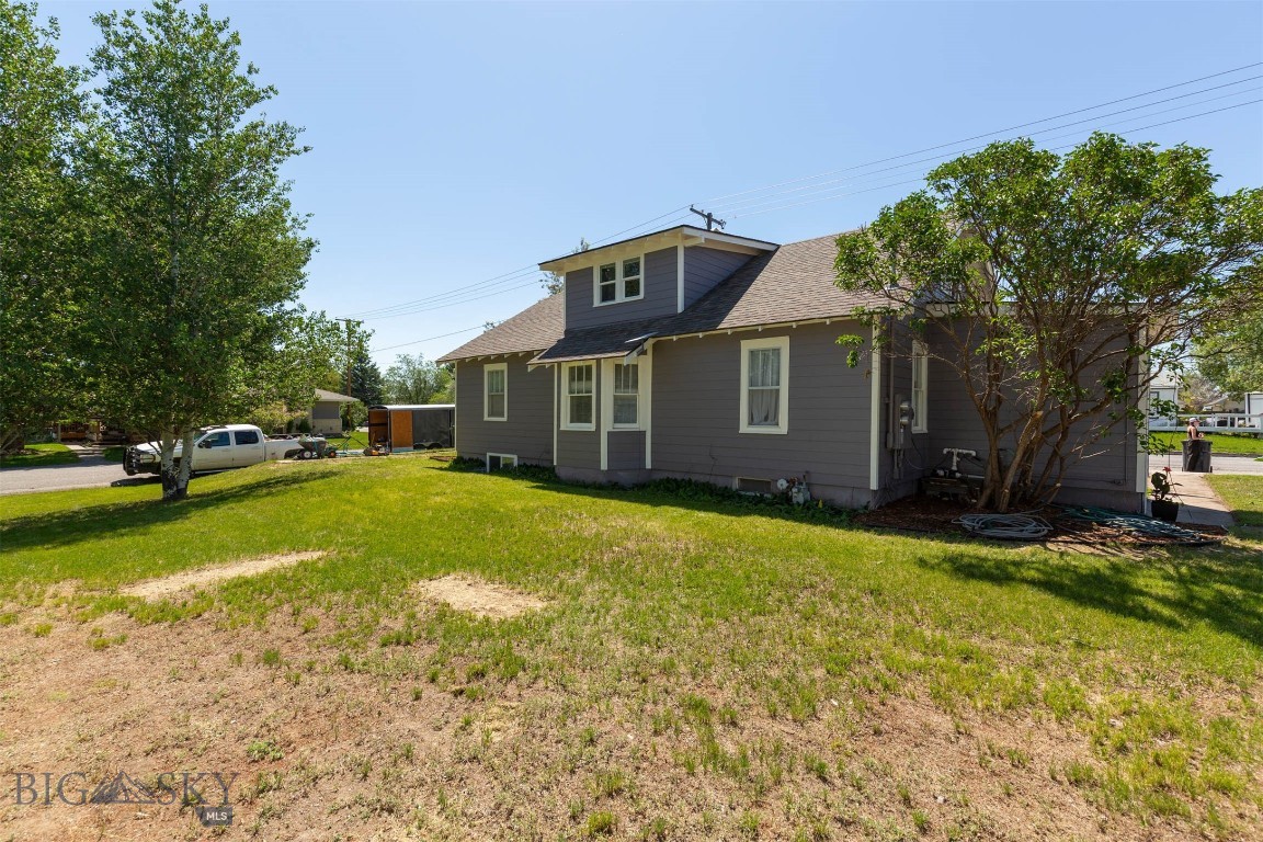 Milwaukee Land Company - Residential Income