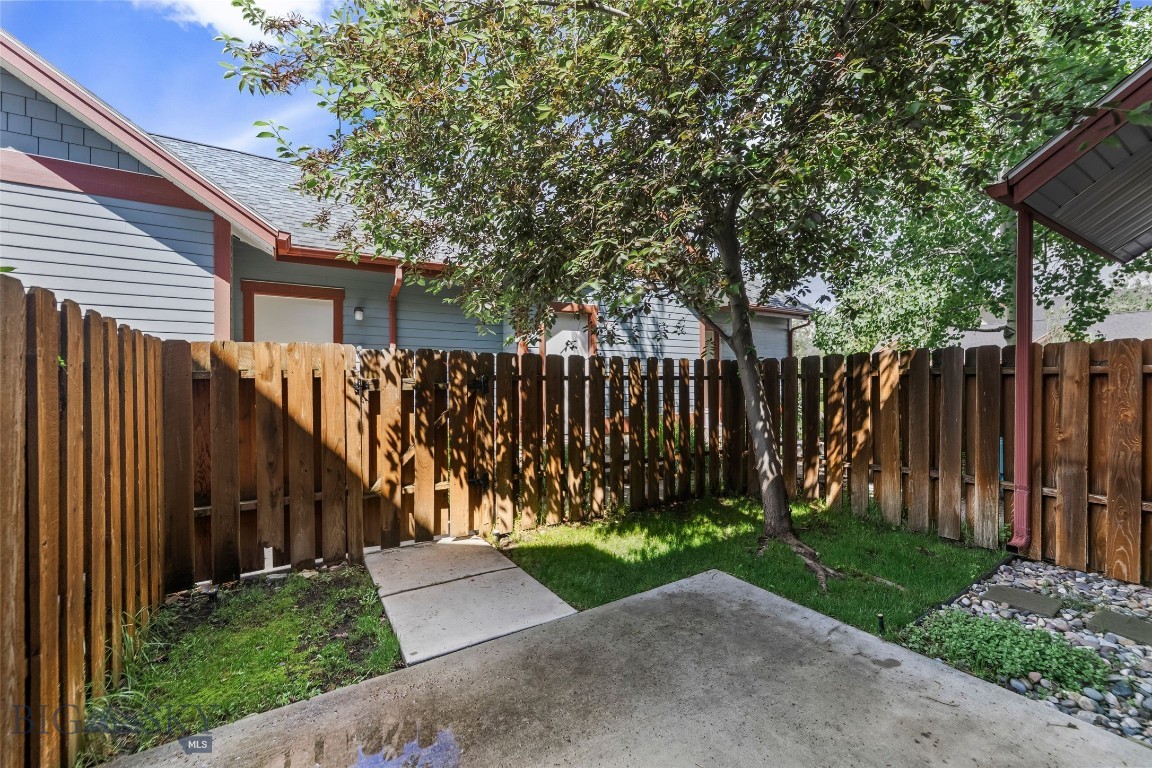 Valley West - Residential