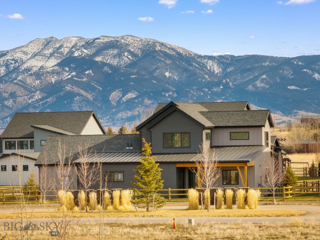 Creekside Meadows - Residential