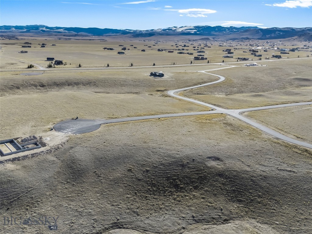 Shadow Ridge - Land