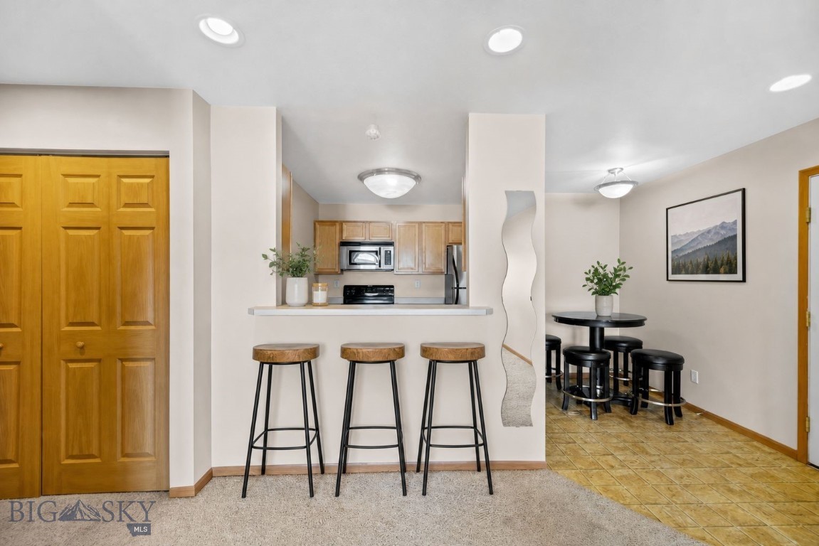 Parkway Plaza - Residential