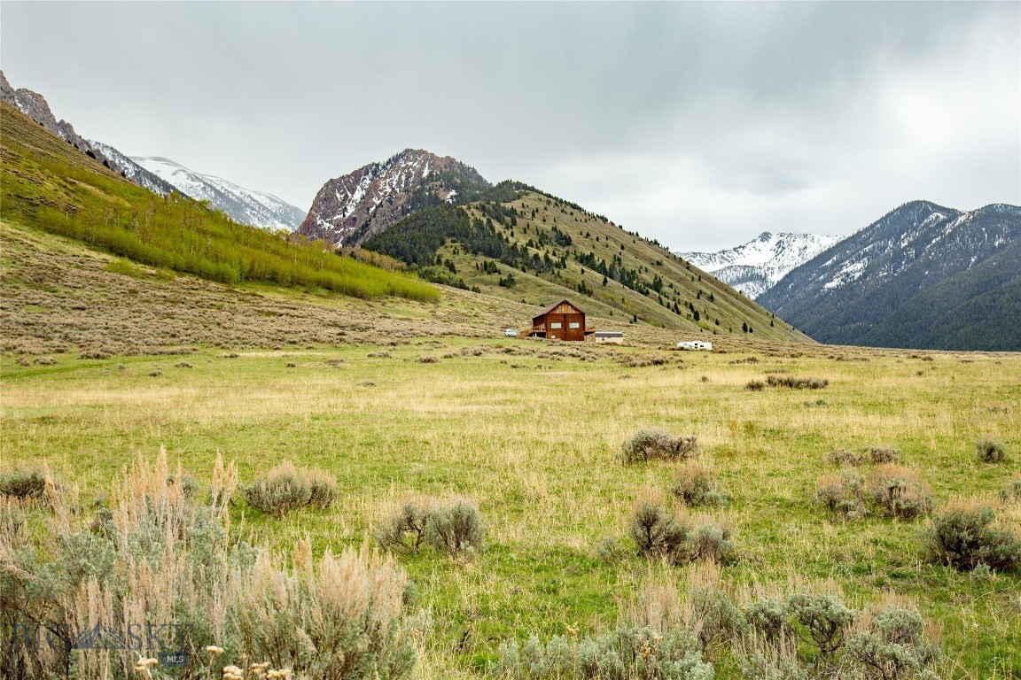 Sportsmans Paradise - Residential