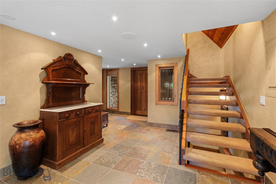 Sweetgrass Hill - Residential