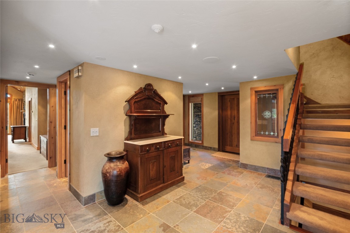 Sweetgrass Hill - Residential
