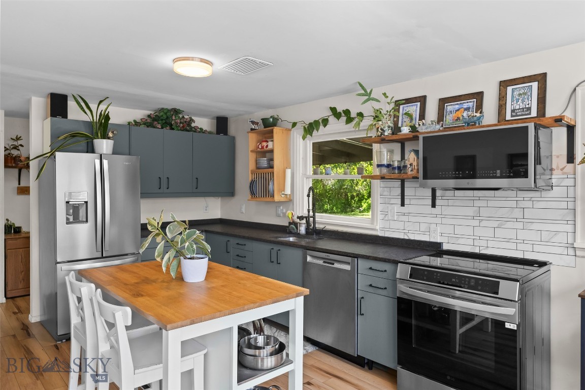 Longacres - Residential