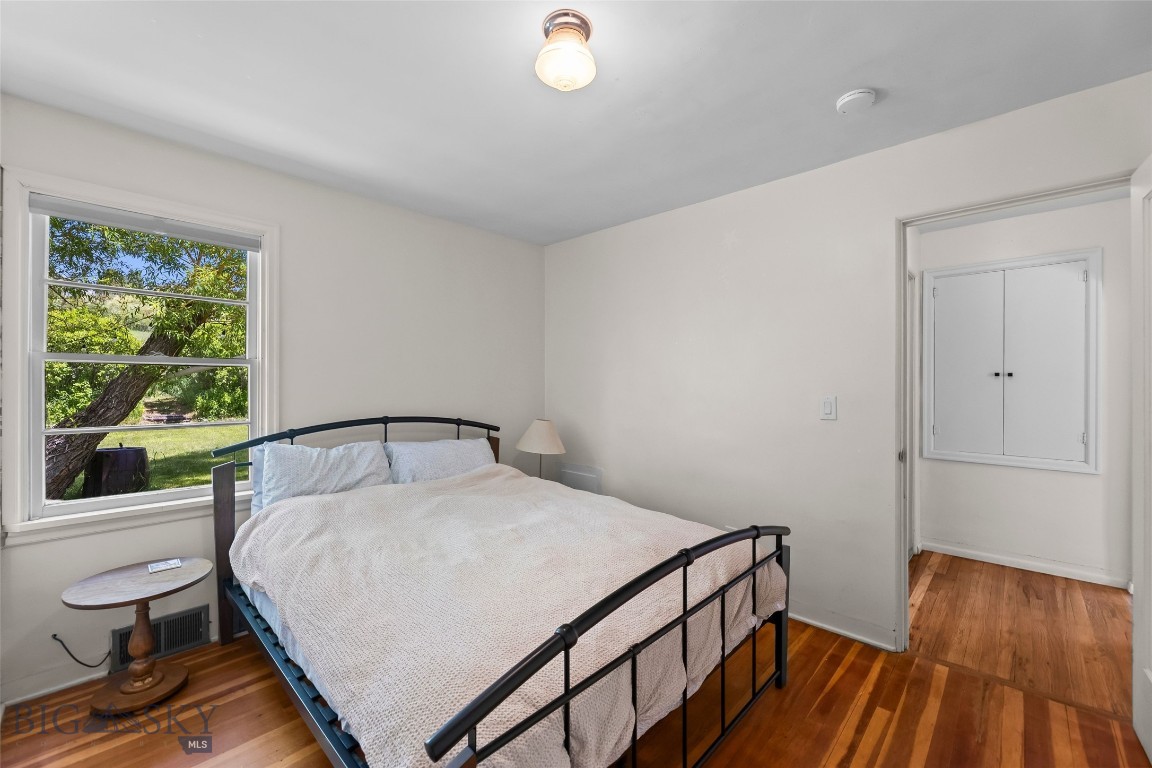 Longacres - Residential