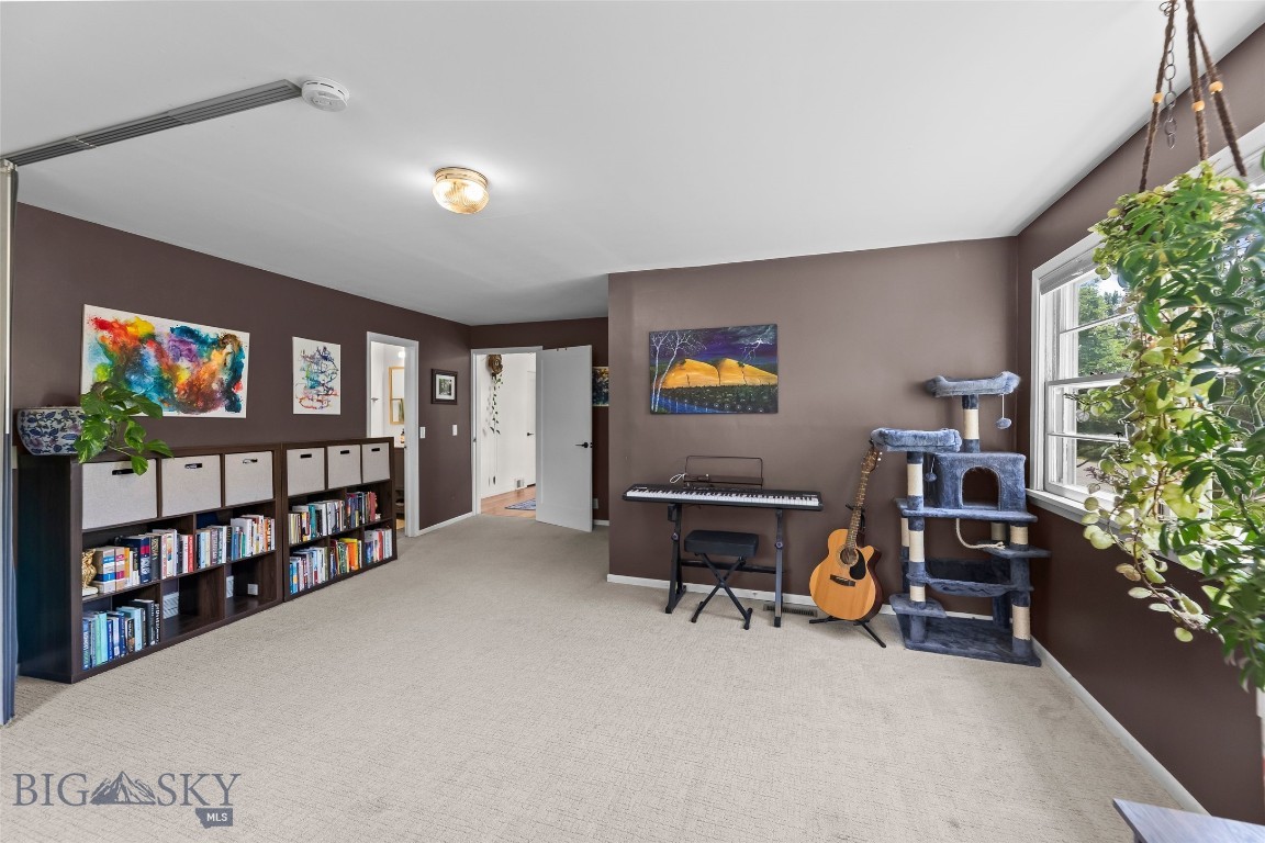 Longacres - Residential