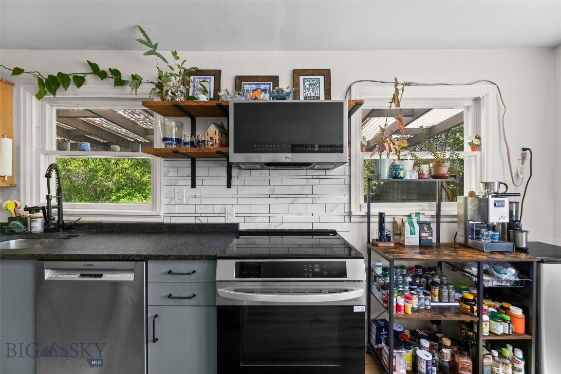 Longacres - Residential