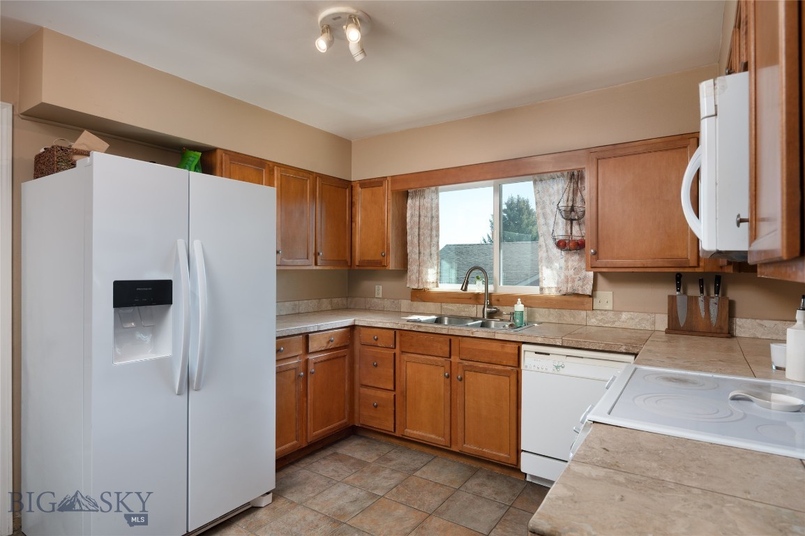 New Hyalite View - Residential