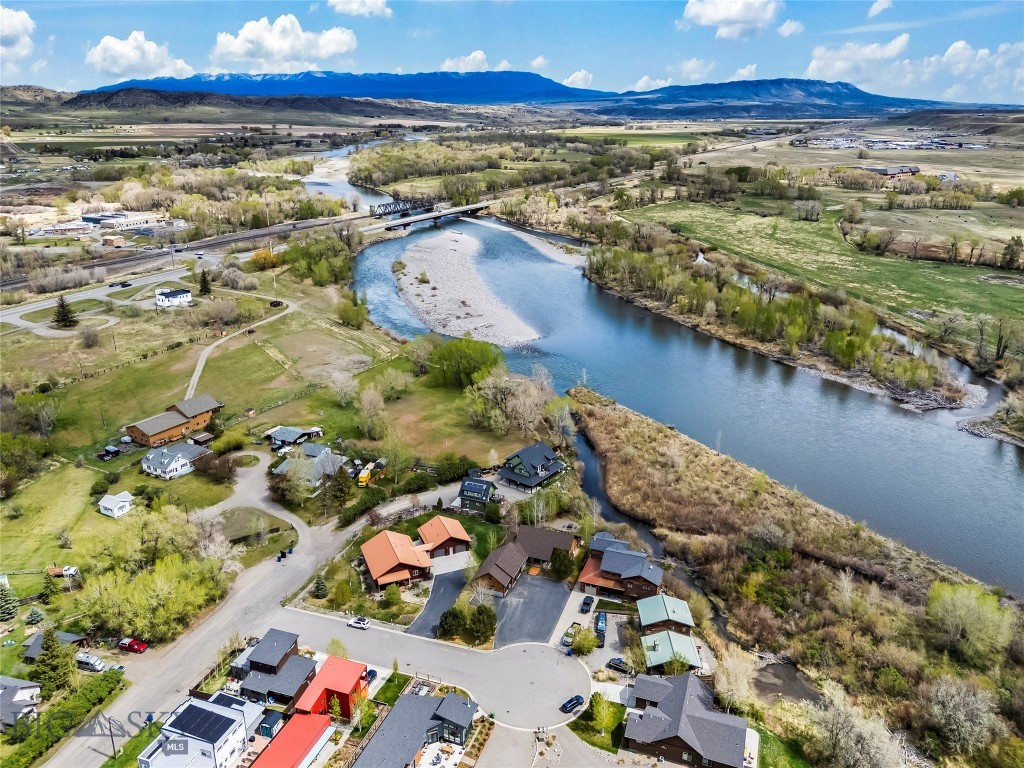 Riverside Addition - Residential