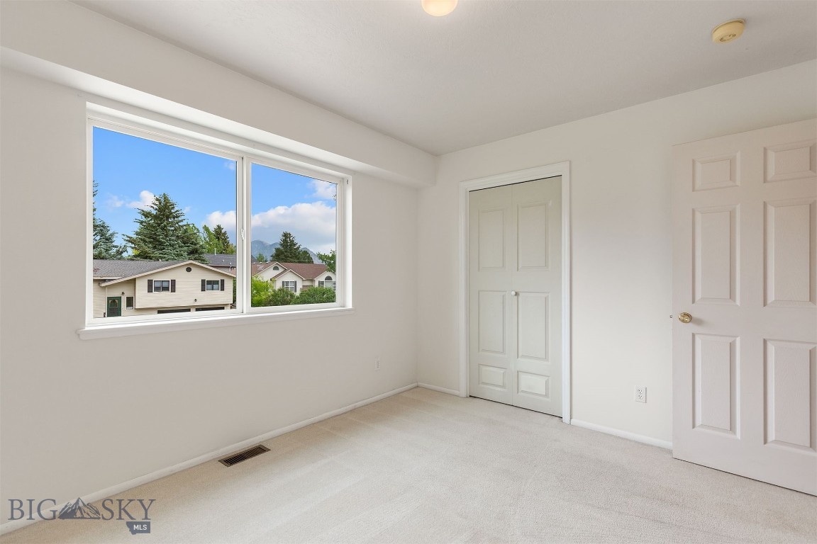 New Hyalite View - Residential