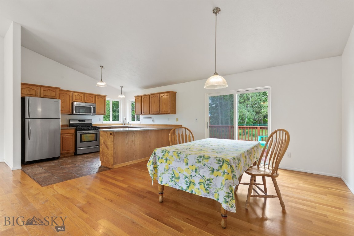 New Hyalite View - Residential