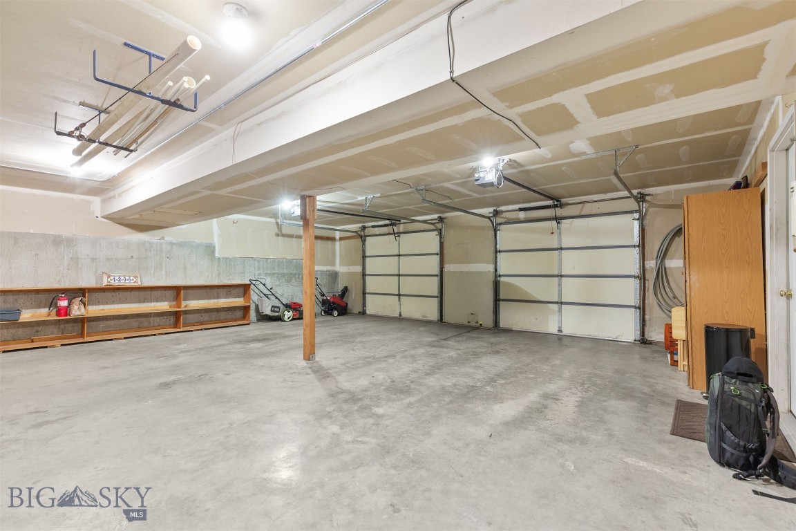 New Hyalite View - Residential