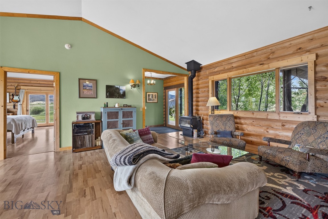 Shining Mountain West - Residential