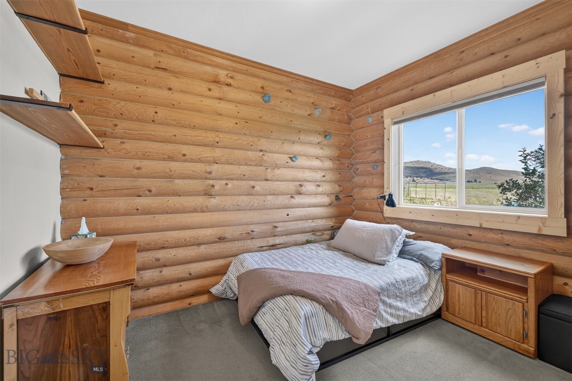 Shining Mountain West - Residential
