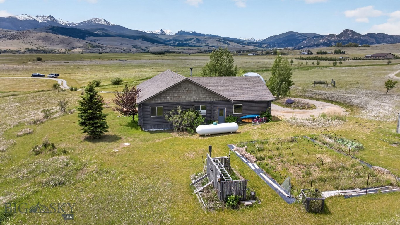 Shining Mountain West - Residential