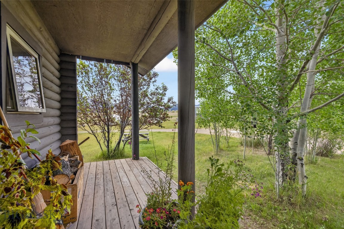 Shining Mountain West - Residential