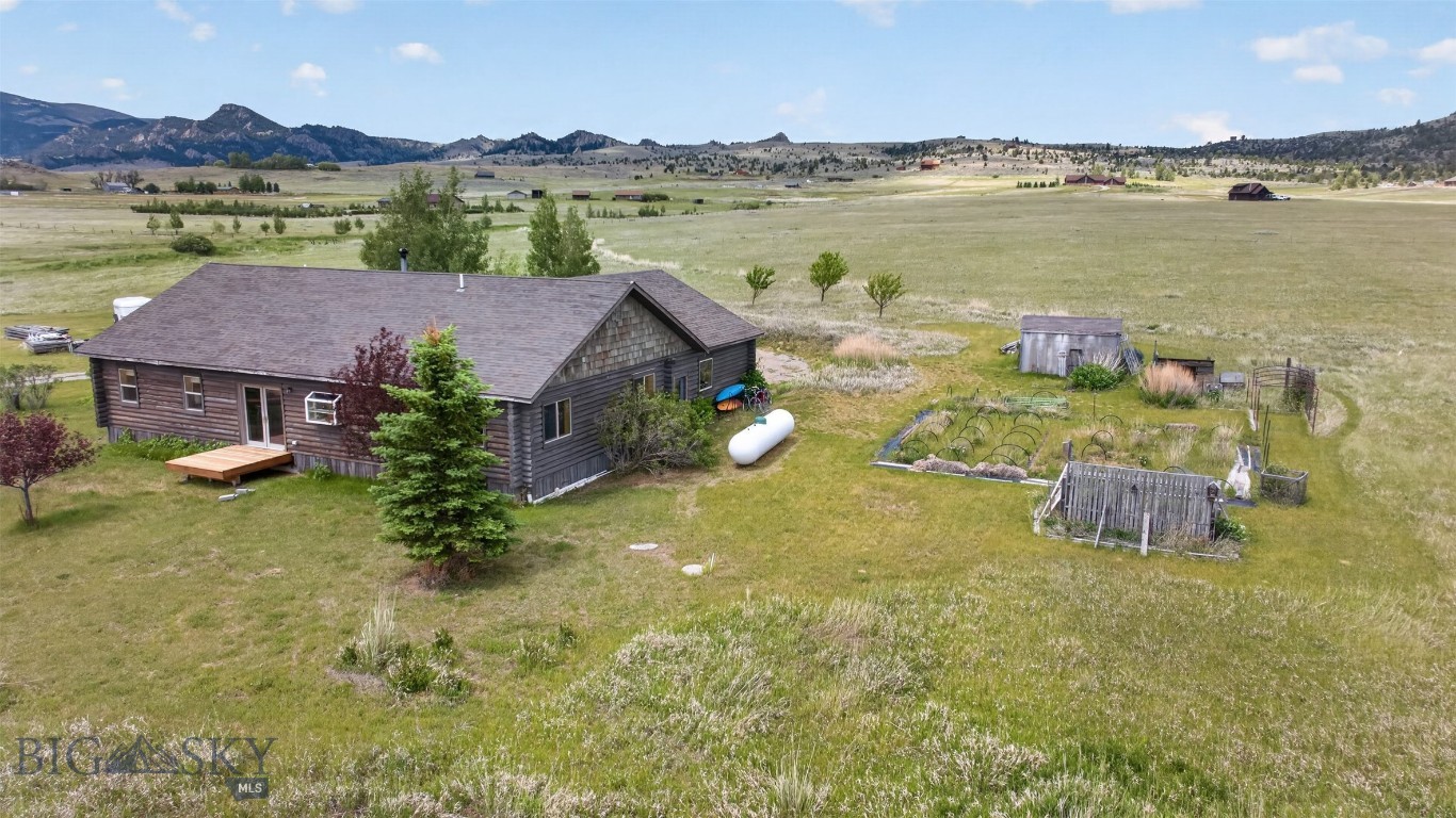 Shining Mountain West - Residential