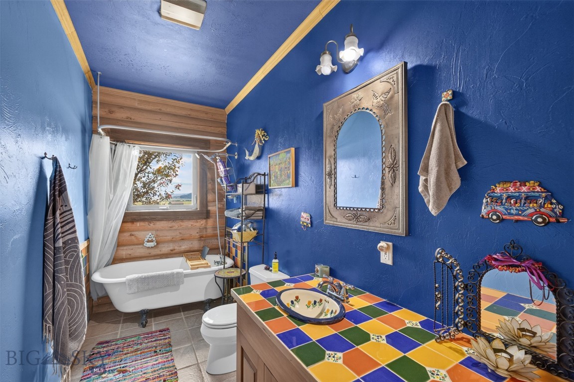 Shining Mountain West - Residential