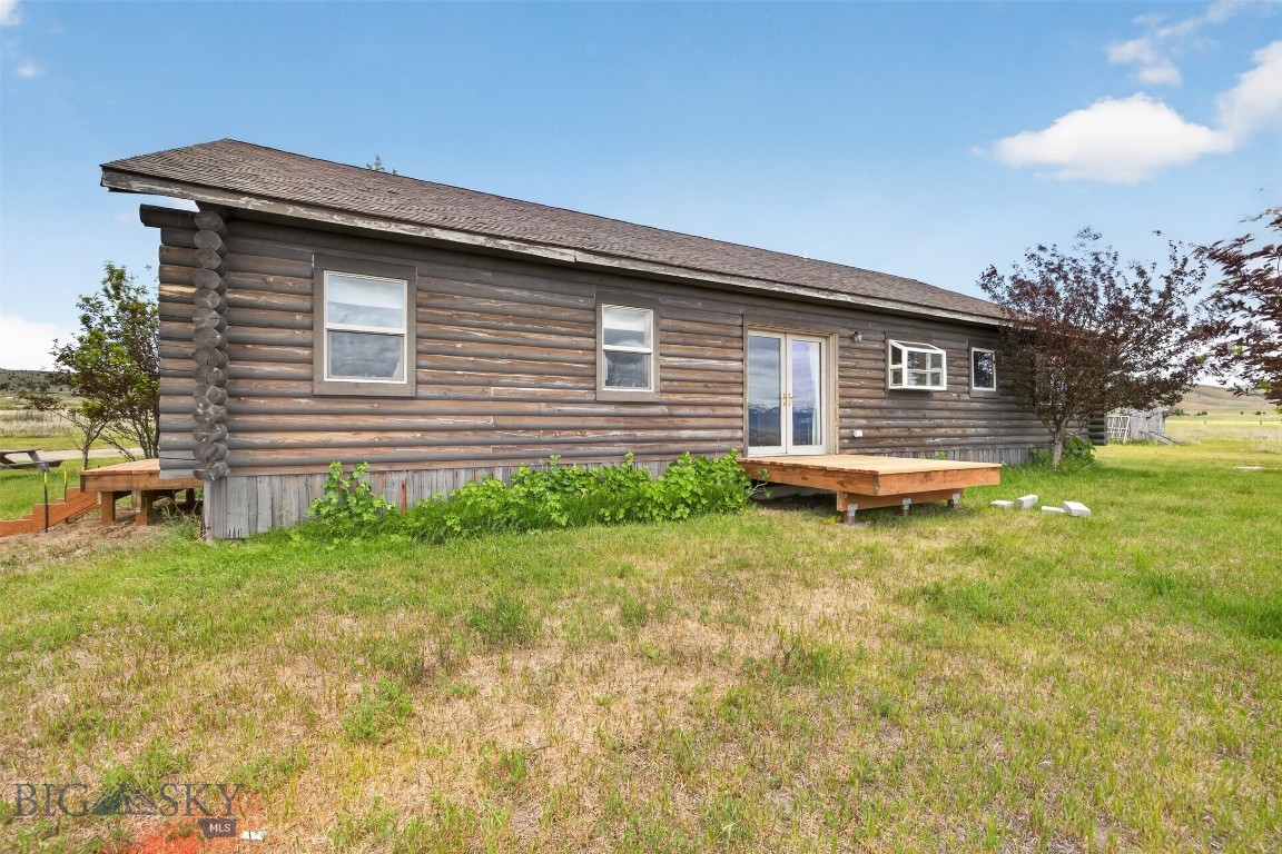 Shining Mountain West - Residential