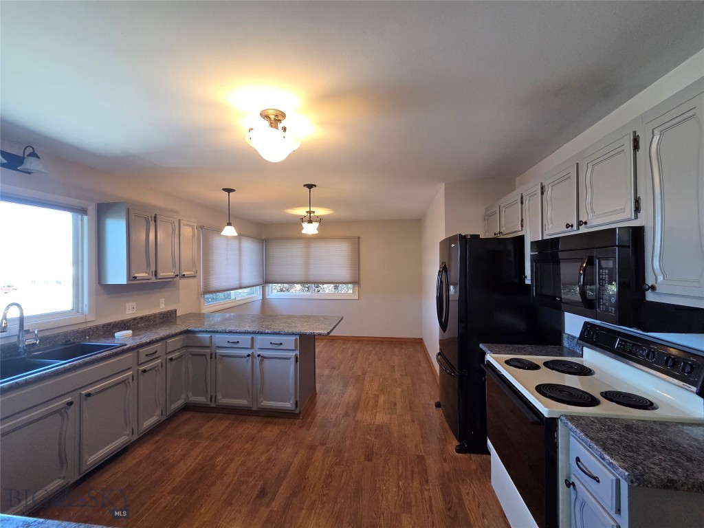 Hillcrest - Residential