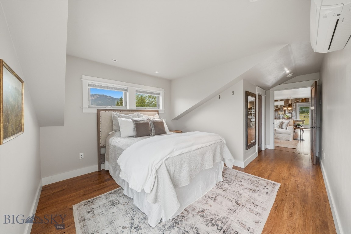 Saddle Peak Ranch - Residential