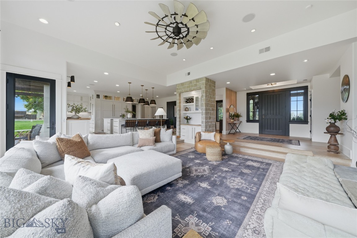 Saddle Peak Ranch - Residential