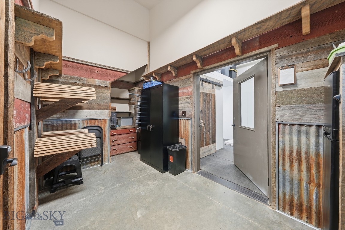 Saddle Peak Ranch - Residential