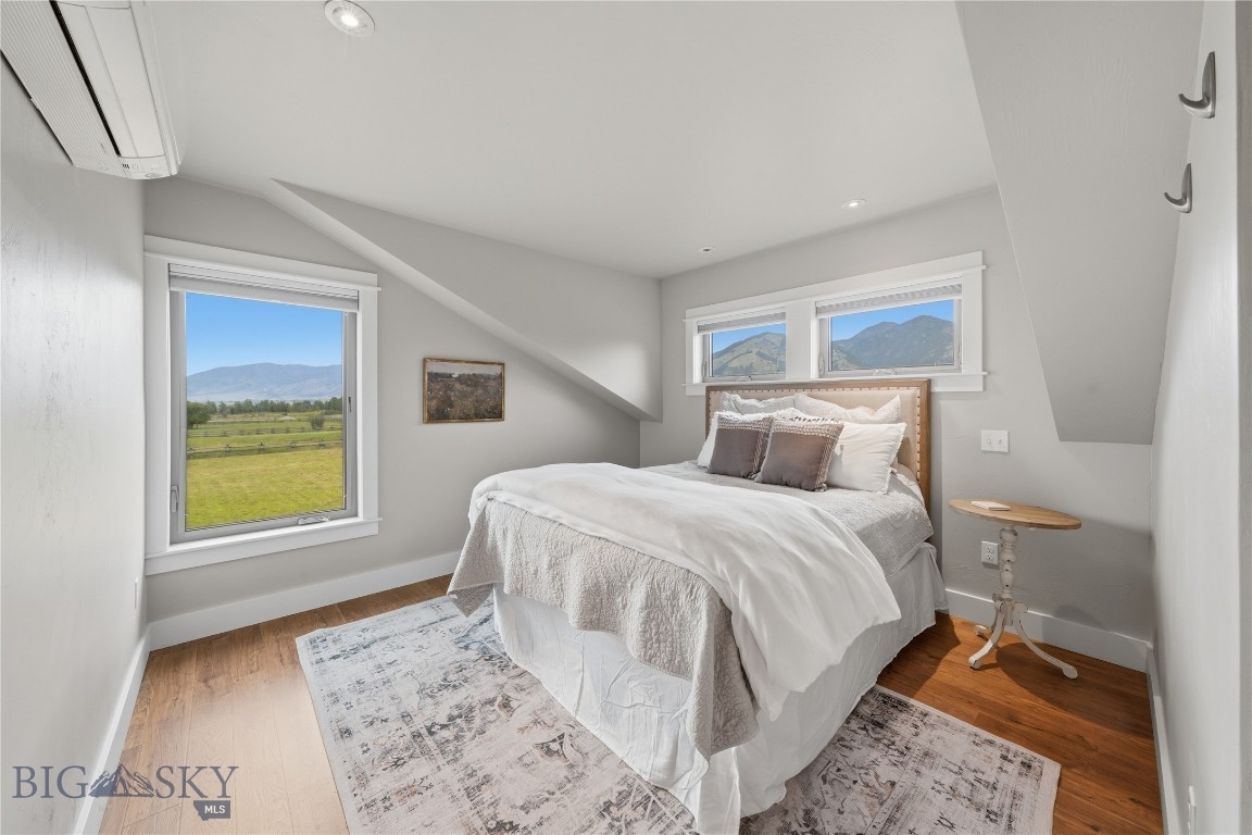 Saddle Peak Ranch - Residential