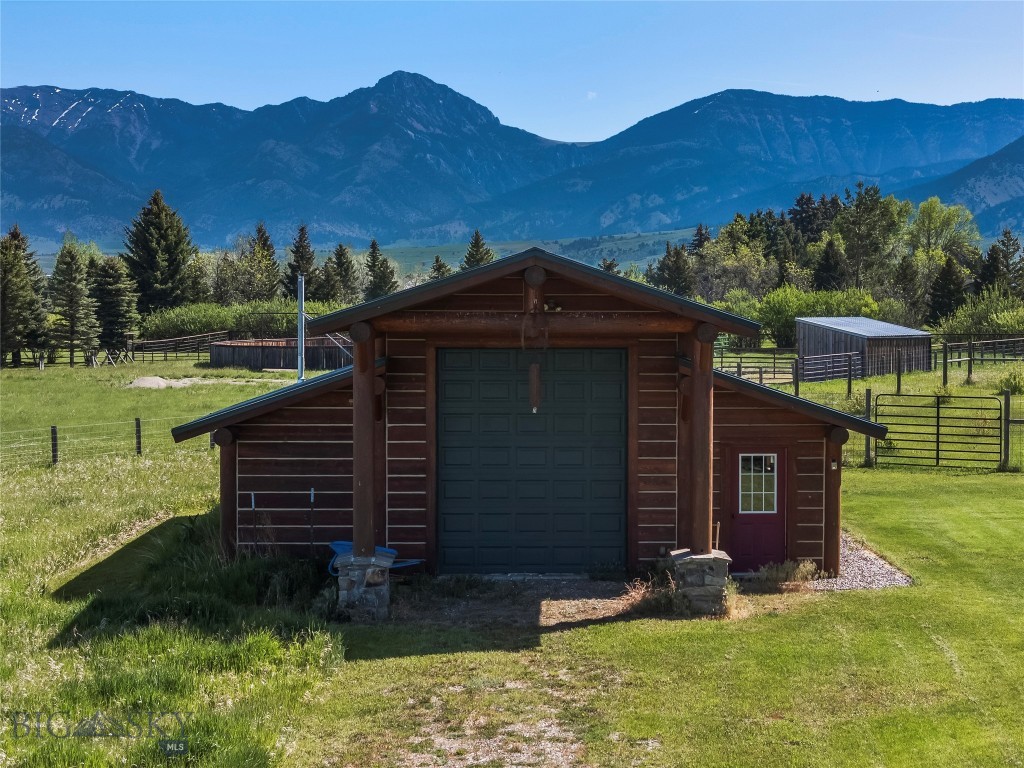 Ross Creek - Residential