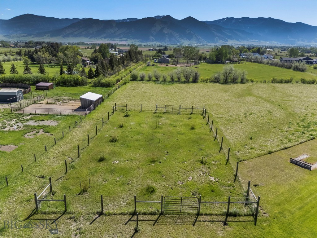 Ross Creek - Residential
