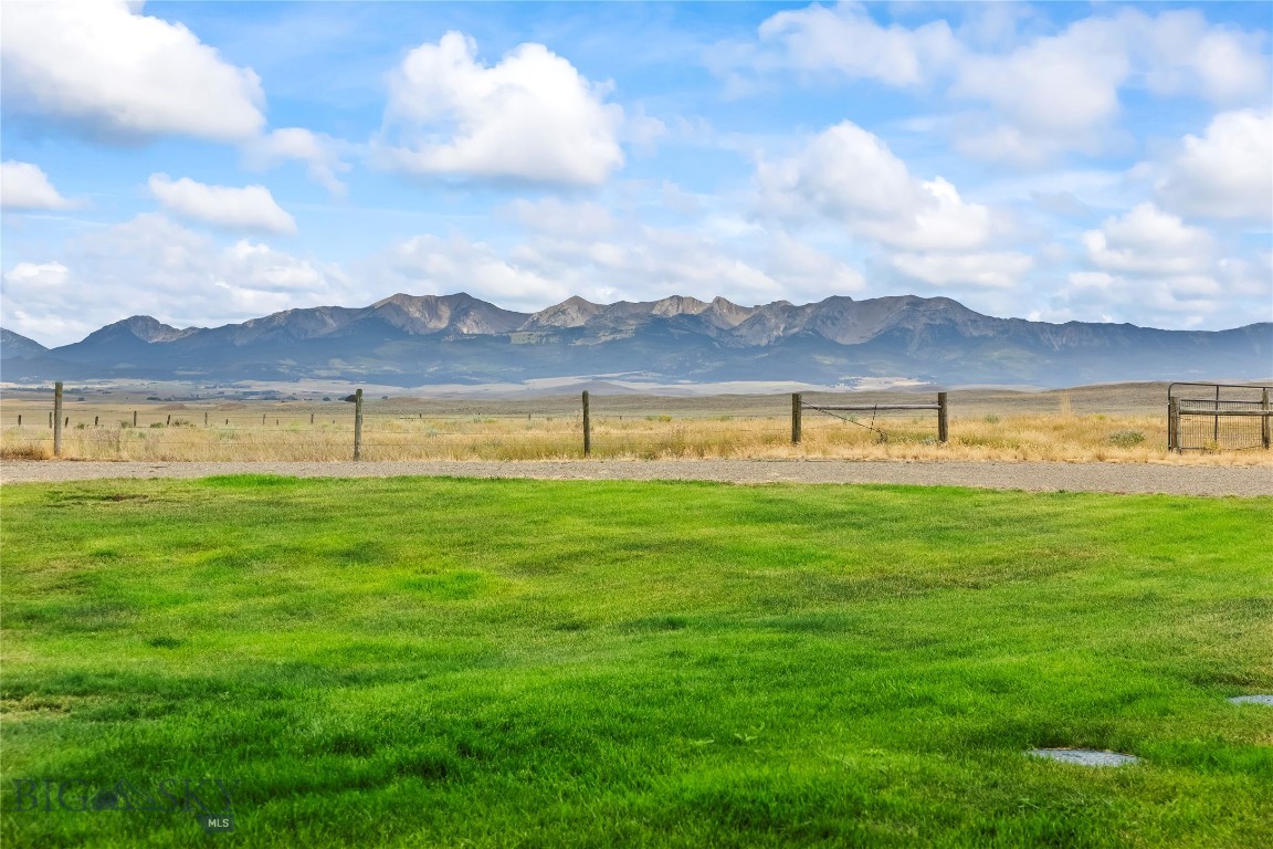 Foothills - Residential