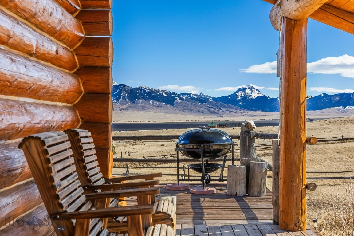 Shining Mountain Unit I - Residential