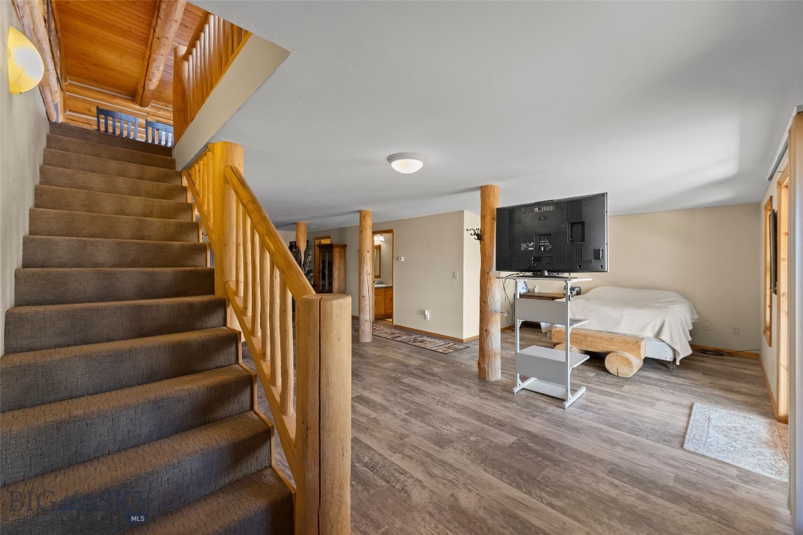 Shining Mountain Unit I - Residential