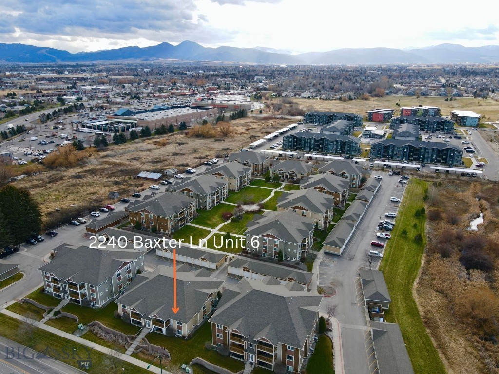 Baxter Springs Condo - Residential