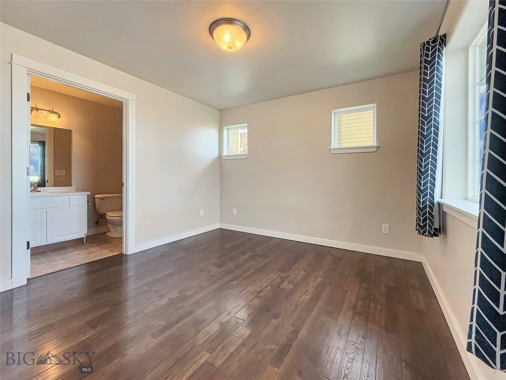 Baxter Springs Condo - Residential