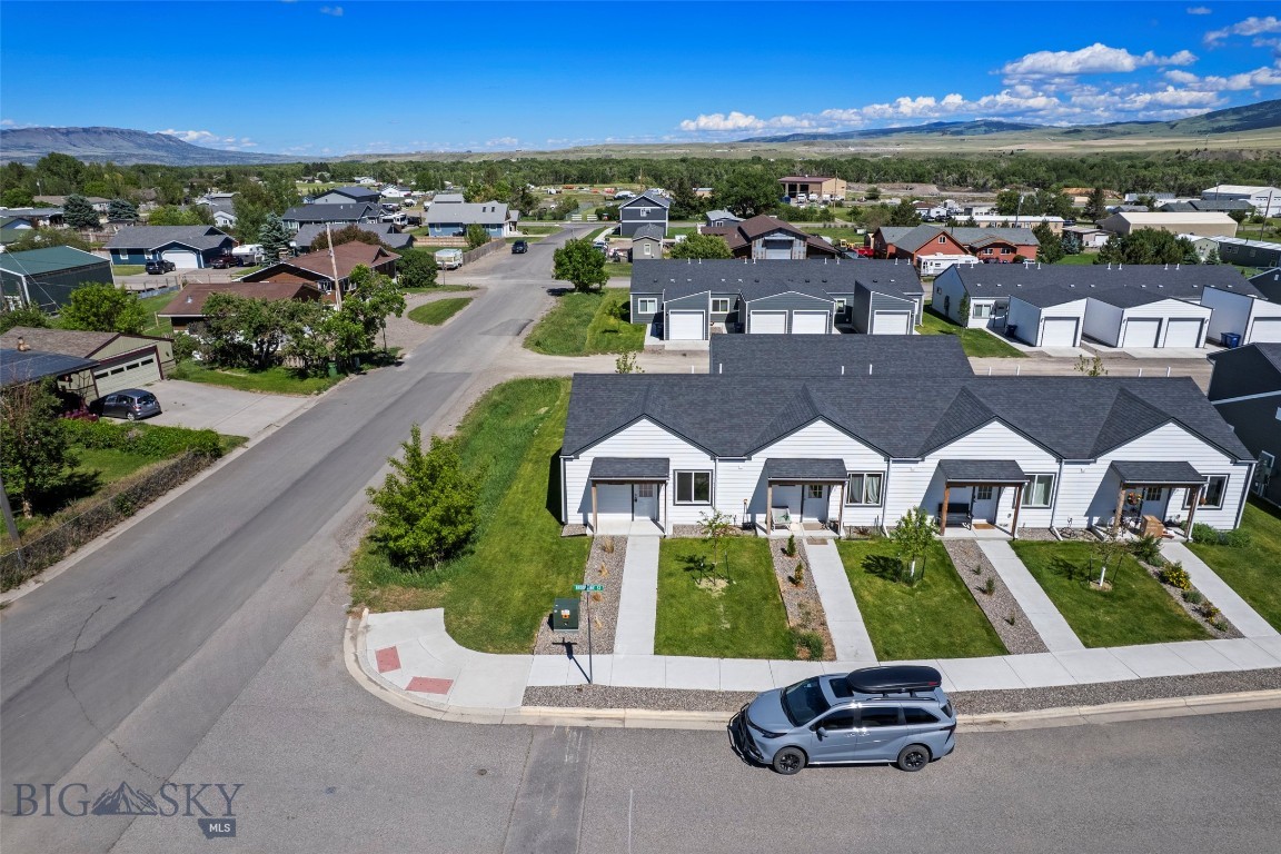 Brookside Condo - Residential