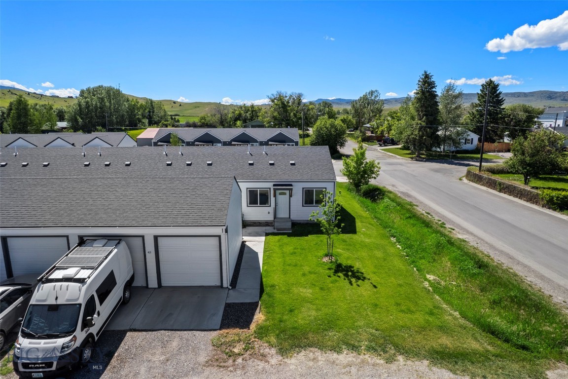 Brookside Condo - Residential