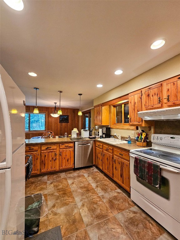 Whispering Pines - Residential