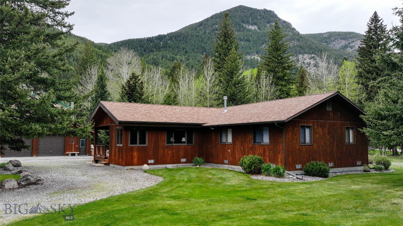 Whispering Pines - Residential
