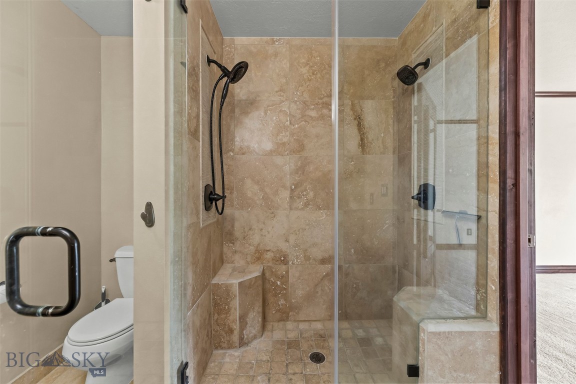 Highwood Est condo - Residential