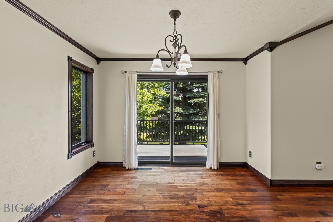 Highwood Est condo - Residential