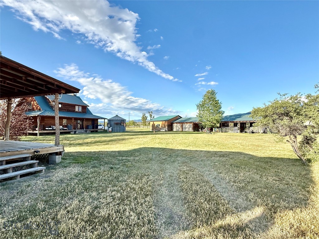 Ponderosa Pines - Residential