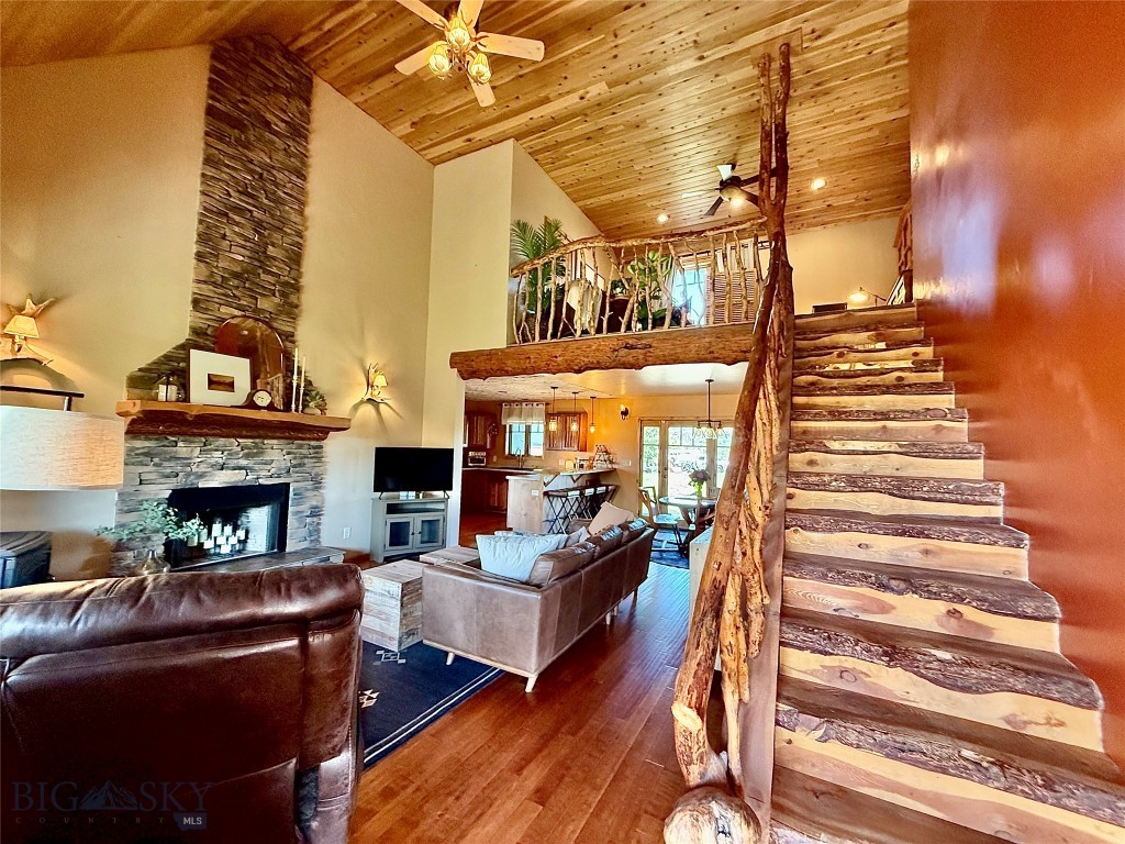 Ponderosa Pines - Residential